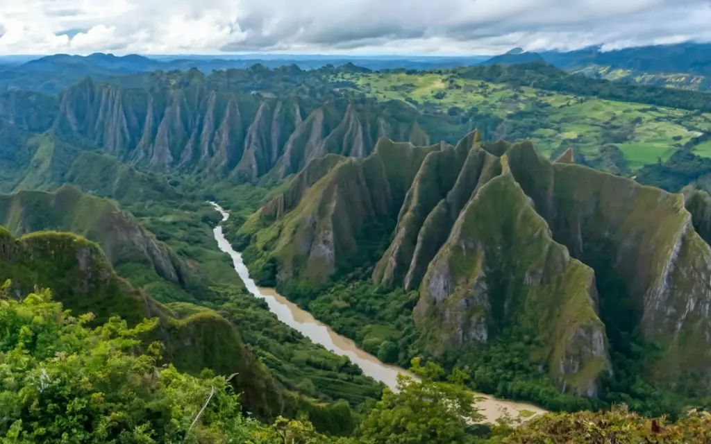 Discovering Aipakino: A Hidden Gem of Culture and Nature